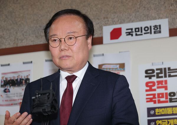 김재원 국민의힘 의원은&nbsp; 23일 라디오에 출연해 김문수 전 장관의 당대표 출마선언에 대해 