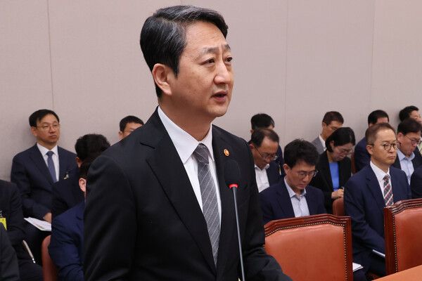 &nbsp;안덕근 산업통상자원부 장관이 25일 국회 산업통상자원중소벤처기업위원회 전체회의에서 2025년도 제2회 추가경정예산안에 관해 제안설명을 하고 있다. [사진=연합뉴스]