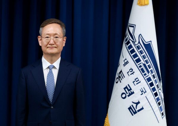 대통령실은 지난 달 29일 이재명 대통령이 신임 민정수석비서관에&nbsp;봉욱&nbsp;김앤장 법률사무소 변호사를 임명했다.[사진=연합뉴스]