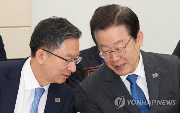 이재명 대통령의 최측근인 정성호 더불어민주당 의원이 법무부 장관 후보자로 지명되면서 검찰개혁이 본격화될 것이라는 관측이다 [사진=연합뉴스]