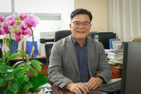 문승태 순천대학 부총장[사진=문승태 페이스북]