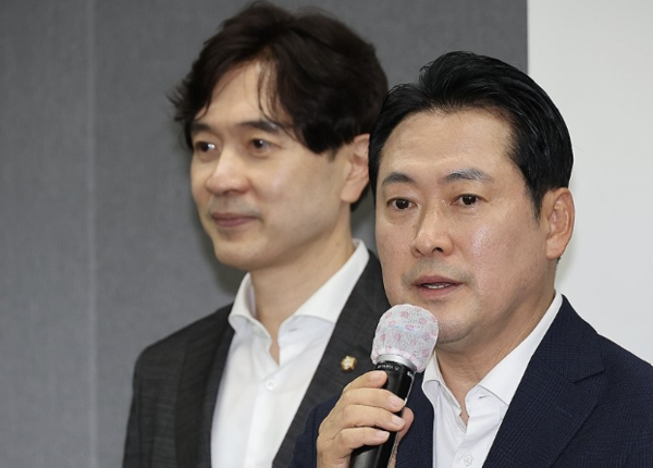 28일 오후 인천 국제공항공사 인재개발원에서 열린 국회의원 연찬회에서 발언하고 있다. [사진=연합뉴스]