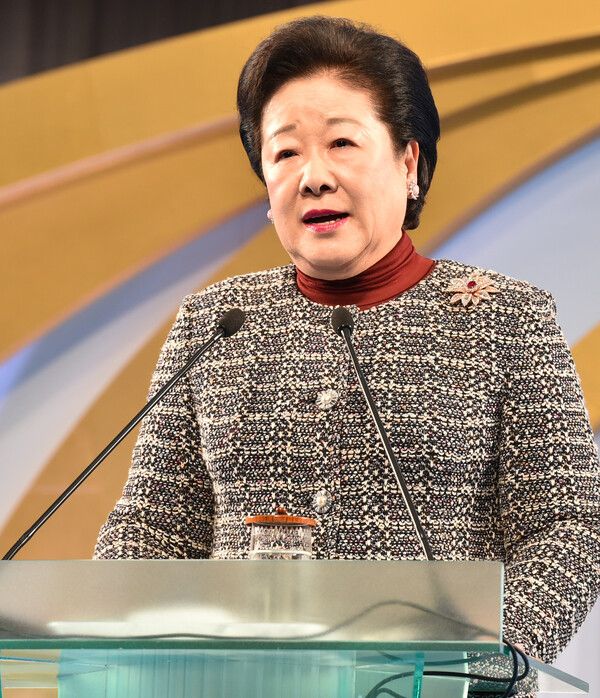 국민의힘 권성동 의원에 관해 제기된 의혹 입장표명을 하지 않던 한학자 통일교 총재는 지난 달 31일 처음으로 입장을 밝히며 관련 혐의를 부인했다. [사진=연합뉴스]