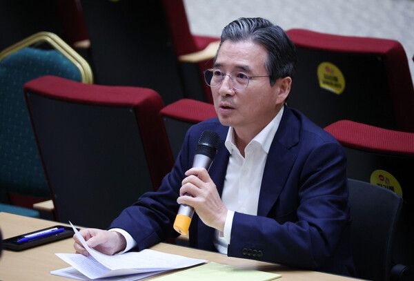 김용범 대통령실 정책실장은 9일&nbsp;열린 한국방송기자클럽 초청 토론회에서 미국 조지아주 한국인 구금 사태와 관련해 