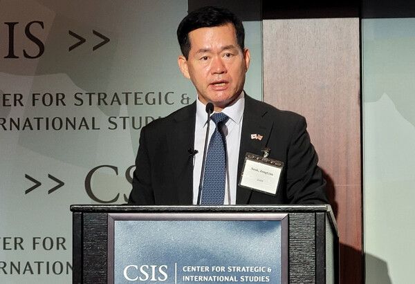 석종건 방위사업청장이 17일(현지시간) 미국 워싱턴DC 전략국제문제연구소(CSIS)에서 열린 한미 방산협력 포럼에서 발언하고 있다. [사진=연합뉴스]