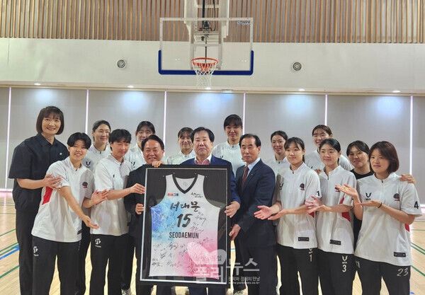SM그룹-서대문구청 여자농구단 후원 협약식 성료 [제공=SM그룹]