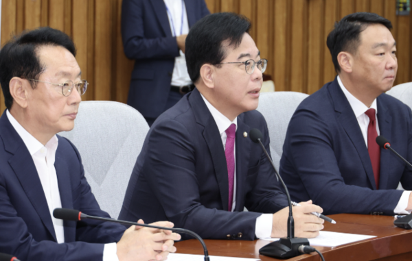 송언석 국민의힘 원내대표가 2일 원내대책회의서 발언하고 있다. [사진=연합뉴스]