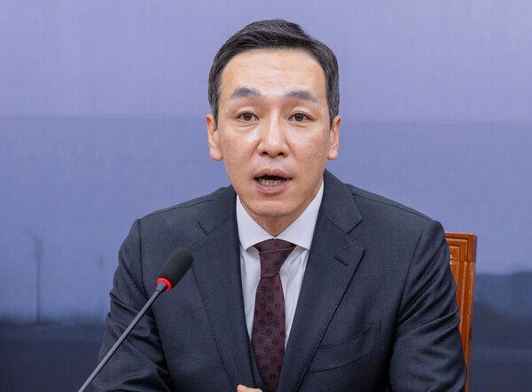 국민의힘&nbsp;김민수&nbsp;최고위원이 27일 국회에서 열린 최고위원회의에서 발언하고 있다. [사진=연합뉴스]