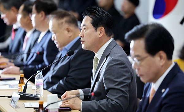 25일 대전 현장최고회의에서 장동혁 대표가 발언하고 있다. [사진=연합뉴스]