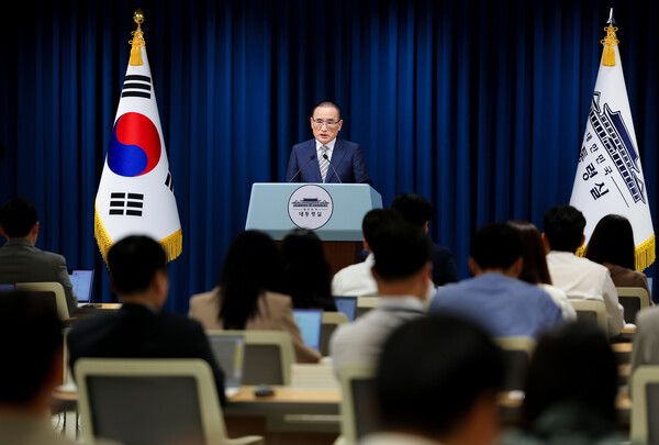 위성락&nbsp;국가안보실장이 29일 용산 대통령실에서 이시바 시게루 일본 총리 방한 관련 브리핑을 하고 있다. [사진=연합뉴스]