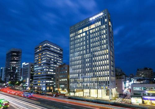 특검이&nbsp;윤석열 전 대통령 부부와 유착했다는 의혹을 받는 자생한방병원 관련 수사를 본격화했다 [사진=연합뉴스]