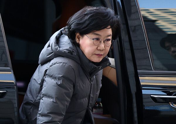 이혜훈&nbsp;기획예산처 장관 후보자가 8일 서울 중구 예금보험공사에 마련된 인사청문회 준비 사무실로 출근하고 있다. [사진=연합뉴스]