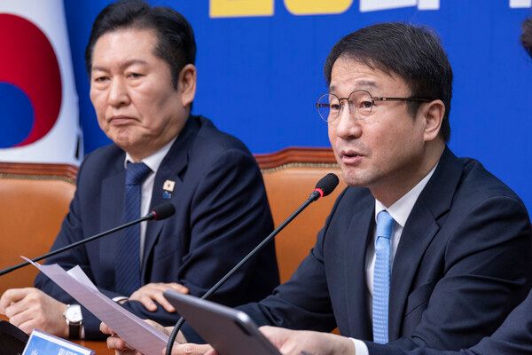 더불어민주당 한병도 원내대표가 23일 국회에서 열린 최고위원회의에서 오는 24일 본회의 개최에 대한 강한 의지가 담긴 발언을 하고 있다. [사진=연합뉴스]