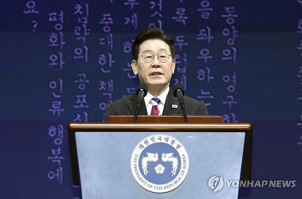 &nbsp;이재명 대통령이 1일 서울 강남구 코엑스에서 열린 제107주년 3·1절 기념식에서 기념사를 하고 있다 [사진=연합뉴스]