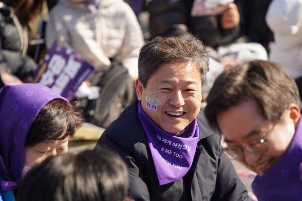 김영배 의원이 지난 8일 제118회 3.8 세계여성의날을 맞아 기념 행사에 참석해 여성의 권리와 사회적 역할을 기념했다. 26.3.8. [사진=김영배 의원실 제공]