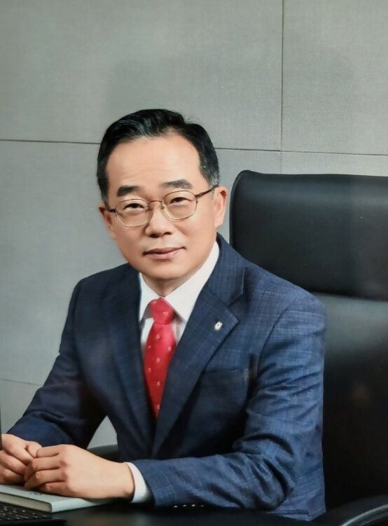 NH저축은행 김장섭 대표이사. [사진=NH저축은행]