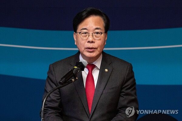 국민의힘 송언석 원내대표가 30일 국회 사랑재에서 열린 '국회 사회적 대화 결과 보고'에서 발언하고 있다. 2026.3.30 [공동취재] [사진=연합뉴스]