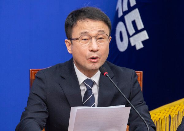 더불어민주당 한병도 원내대표가 4일 국회에서 열린 최고위원회의에서 발언하고 있다. 2026.3.4 [사진=연합뉴스]