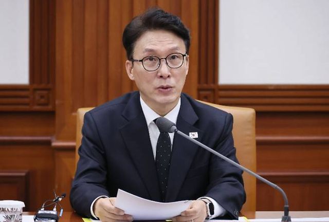 김민석 국무총리가 지난 5일 서울 종로구 정부서울청사에서 열린 국가정책조정회의에서 발언하고 있다. [사진=연합뉴스]