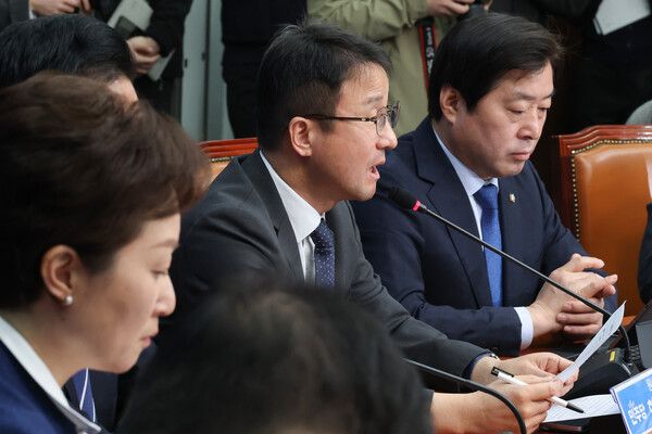 더불어민주당 한병도 원내대표가 9일 국회에서 열린 최고위원회의에서 발언하고 있다. 2026.3.9 [사진=연합뉴스]