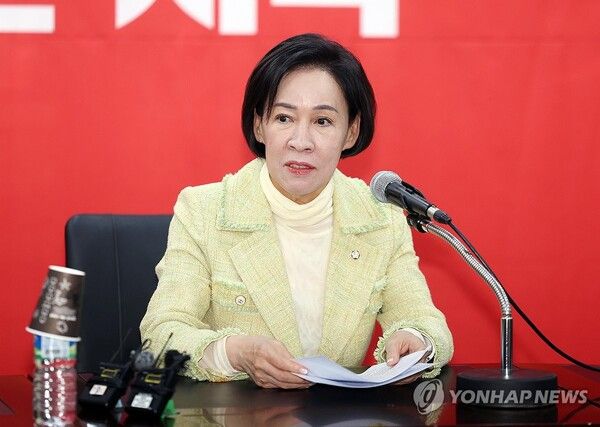 국민의힘 대구시당위원장인&nbsp;이인선&nbsp;의원이 30일 오후 대구시당에서 현안 관련 기자회견을 하고 있다. 2026.3.30 [사진=연합뉴스]