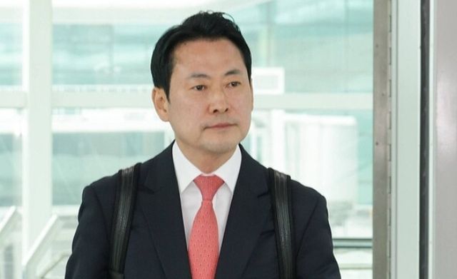 국민의힘 장동혁 대표가 미국 방문 일정을 사흘 앞당겨 지난 11일 워싱턴DC로 출국했다. 장 대표는 12일 페이스북을 통해 