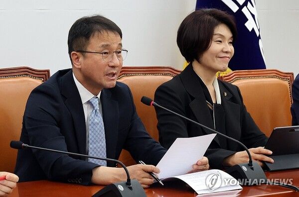 더불어민주당 한병도 원내대표가 21일 국회에서 열린 원내대책회의에서 발언하고 있다. 2026.4.21 [사진=연합뉴스]