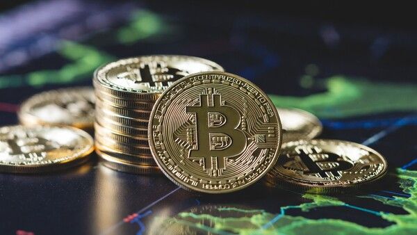 &nbsp;[사진=그록 AI 편집]