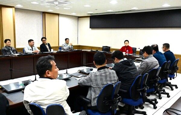 이철우 국민의힘 경북도지사 후보가 29일 울릉군 기자간담회를 열고 있다. / 사진=이철우 경북도지사 후보 캠프