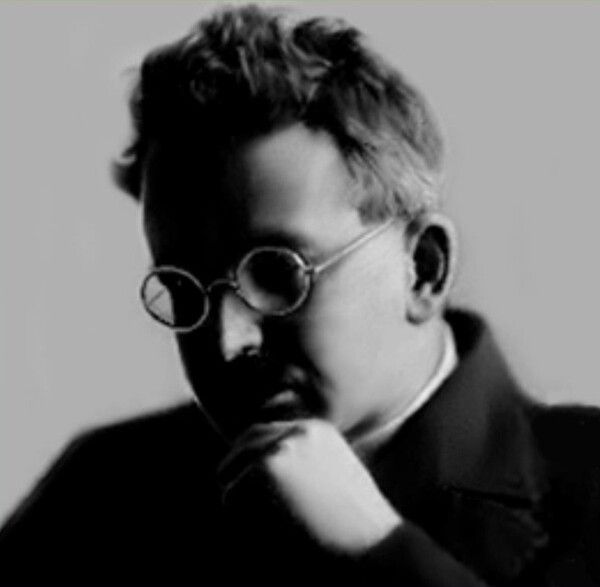 Walter Benjamin (1892–1940) ~1930 © Charlotte Joel (–1943), Wikimedia Commons