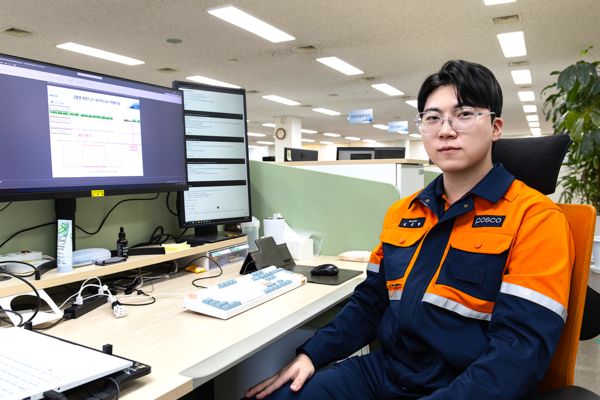 PIMS 로직 생성 도우미를 개발한 포항제철소 EIC기술부 김준혁 사원 / 사진=포스코