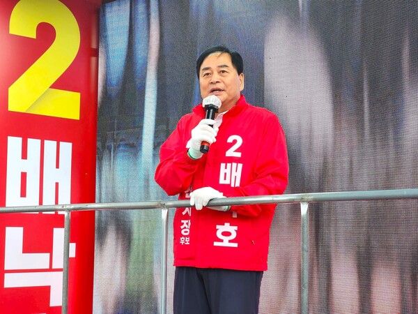 유세 중인 배낙호 김천시장 후보 /&nbsp;사진=배낙호 김천시장 후보 캠프
