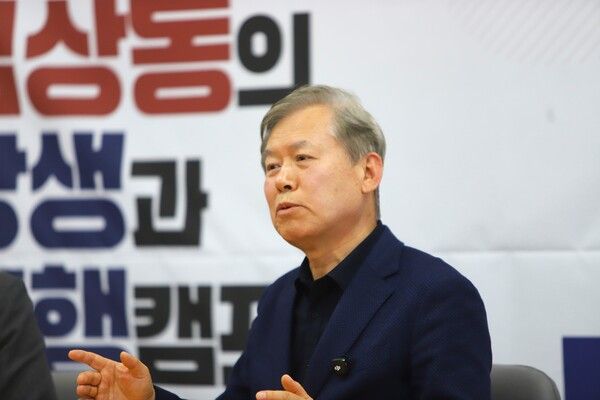 발언하고 있는 김상동 경북교육감 예비후보 / 사진=김상동 경북교육감 예비후보 캠프