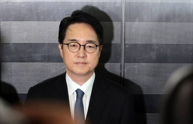 심우정 전 검찰총장이 지난 2025년 9월30일 서울 서초구 순직해병 특별검사팀에 피의자 신분으로 출석하고 있다.&nbsp; [사진=연합뉴스]