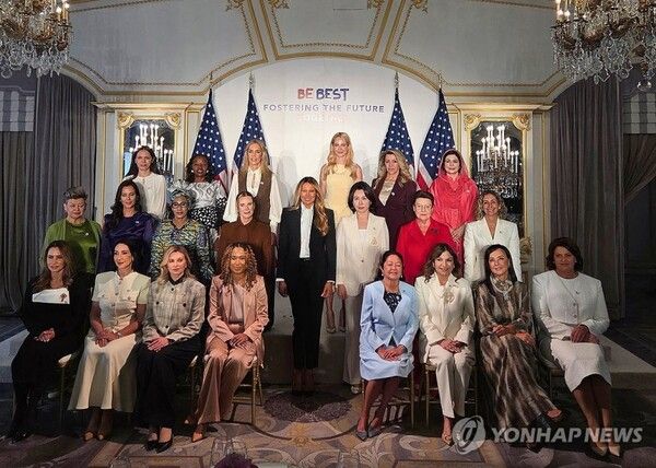김혜경 여사, 멜라니아 여사 주최 리셉션 행사 참석 [사진=연합뉴스]
