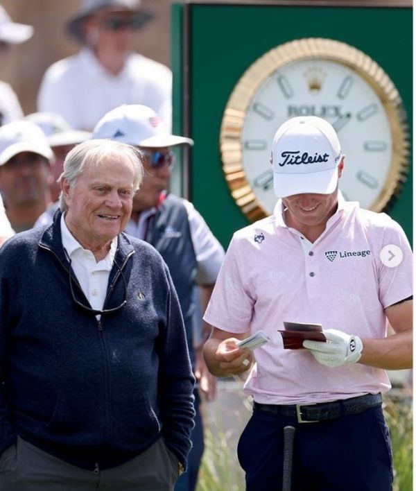 초대 우승자 잭 니클라우스와 저스틴 토마스(우측). 사진=PGA투어