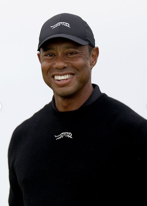 타이거 우즈, 웃고는 있지만...사진=PGA투어