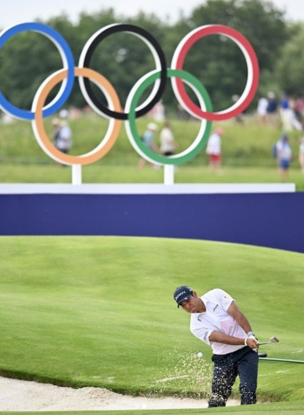 첫날 8언더파를 몰아친 마쓰야마 히데키가 벙커샷을 하고 있다. 사진=PGA투어