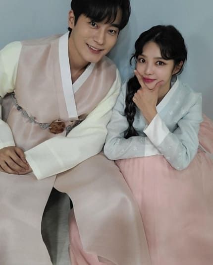 엄현경 인스타그램+