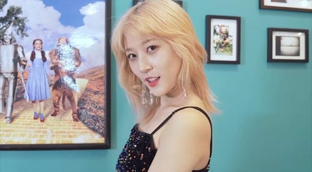 ‘비터스위트’(Bittersweet) 뮤직비디오