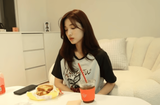 사진=율희 유튜브