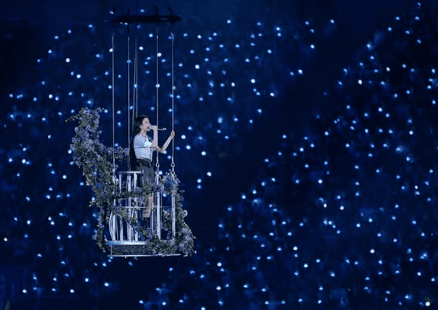 사진=아이유 SNS