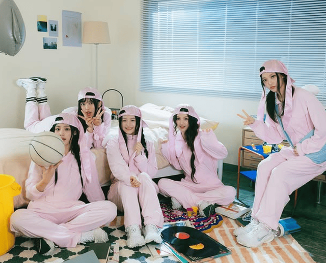 사진=뉴진스 SNS