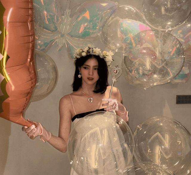 사진=한소희 SNS