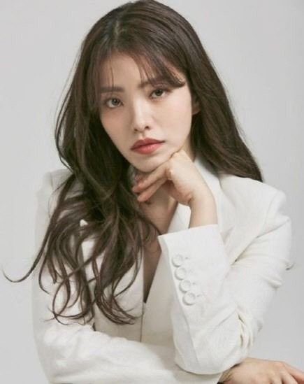 온라인 커뮤니티 - 뮤지컬 배우 김환희