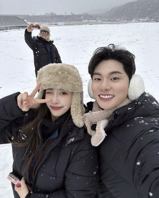 온라인 커뮤니티 -&nbsp;이이경, 이미주