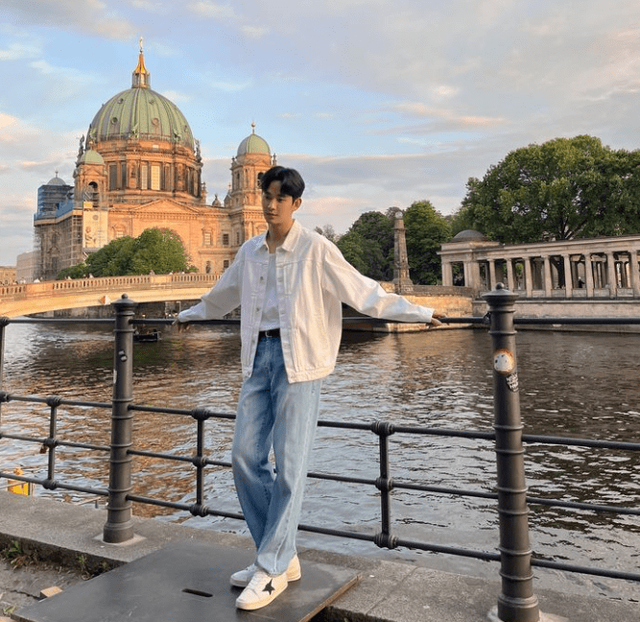 사진=김수현 SNS