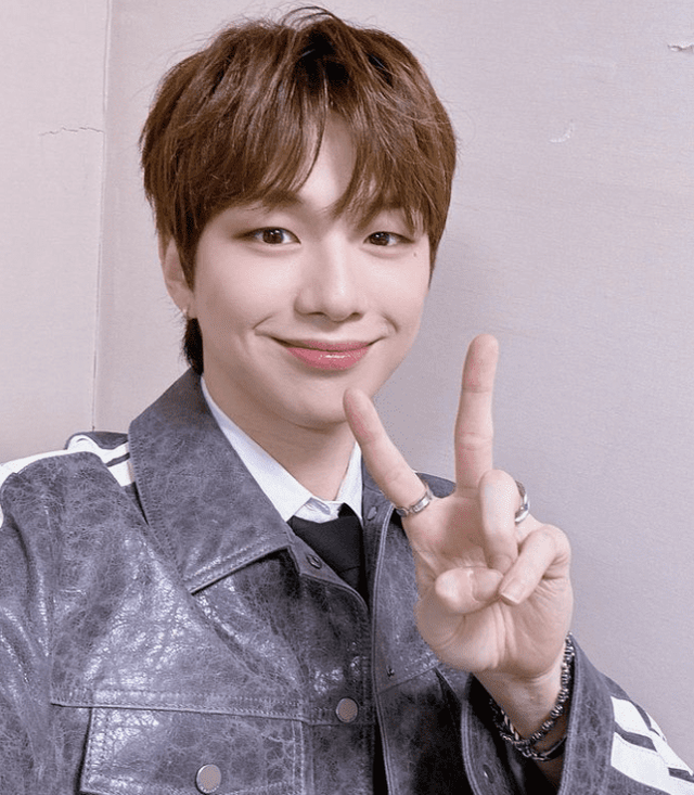 사진=강다니엘 SNS