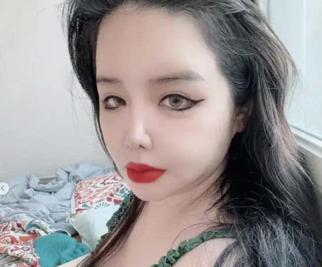 박봄 인스타그램