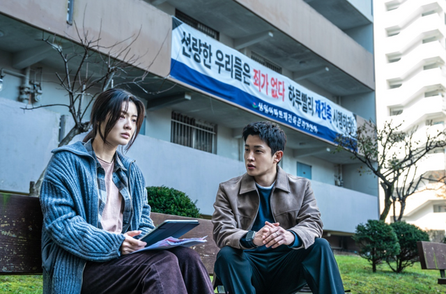 바이포엠스튜디오